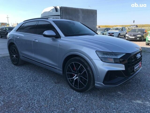 Сірий Ауді Q8, об'ємом двигуна 3 л та пробігом 141 тис. км за 63490 $, фото 2 на Automoto.ua