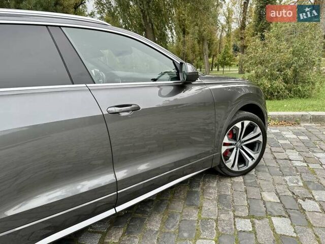 Серый Ауди Q8, объемом двигателя 3 л и пробегом 125 тыс. км за 48999 $, фото 141 на Automoto.ua