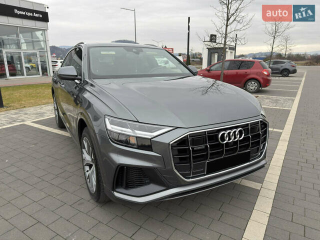 Серый Ауди Q8, объемом двигателя 3 л и пробегом 127 тыс. км за 47999 $, фото 1 на Automoto.ua