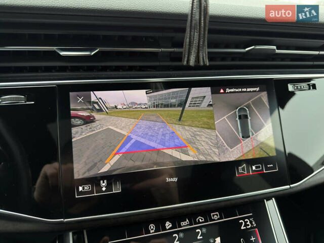 Серый Ауди Q8, объемом двигателя 3 л и пробегом 127 тыс. км за 47999 $, фото 51 на Automoto.ua