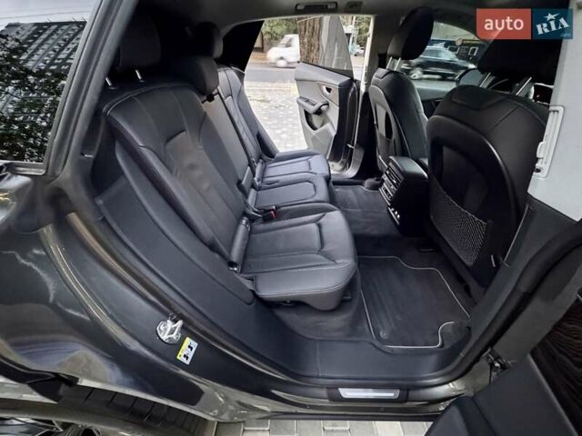 Серый Ауди Q8, объемом двигателя 3 л и пробегом 87 тыс. км за 49999 $, фото 73 на Automoto.ua