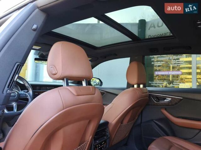 Серый Ауди Q8, объемом двигателя 3 л и пробегом 164 тыс. км за 47500 $, фото 20 на Automoto.ua