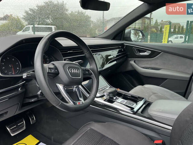 Сірий Ауді Q8, об'ємом двигуна 3 л та пробігом 85 тис. км за 55900 $, фото 12 на Automoto.ua