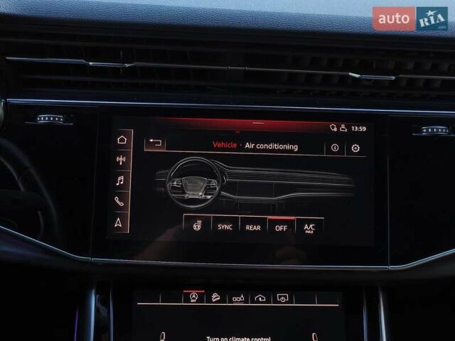 Серый Ауди Q8, объемом двигателя 3 л и пробегом 164 тыс. км за 47500 $, фото 33 на Automoto.ua