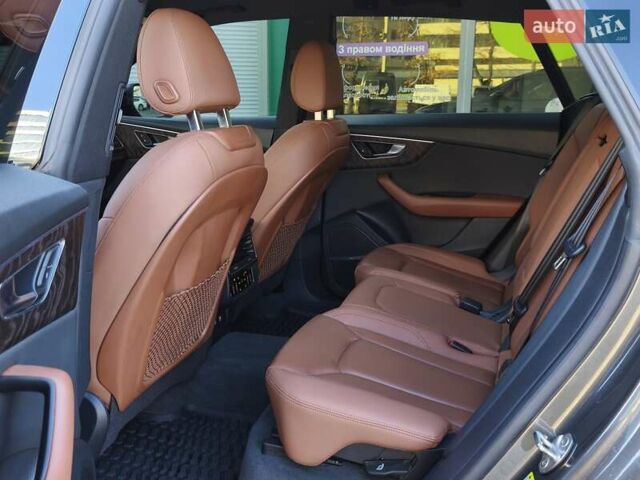 Серый Ауди Q8, объемом двигателя 3 л и пробегом 164 тыс. км за 47500 $, фото 13 на Automoto.ua