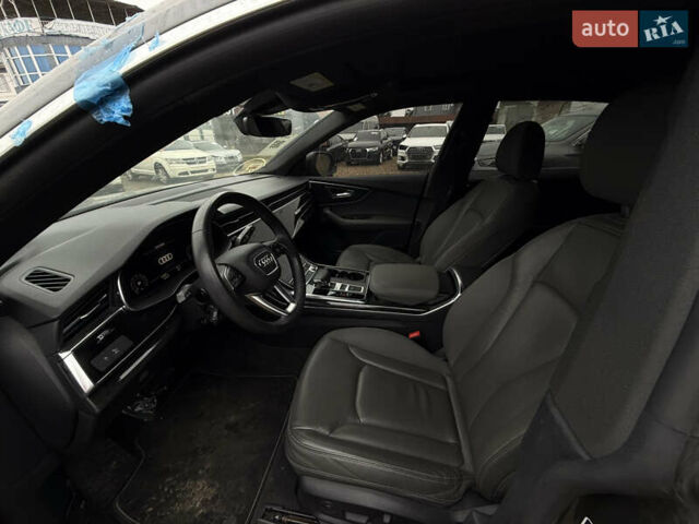 Сірий Ауді Q8, об'ємом двигуна 3 л та пробігом 84 тис. км за 34700 $, фото 6 на Automoto.ua