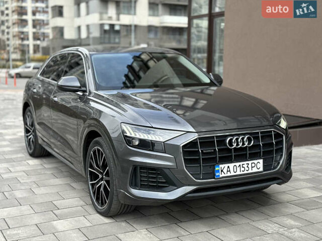 Сірий Ауді Q8, об'ємом двигуна 3 л та пробігом 135 тис. км за 56400 $, фото 41 на Automoto.ua
