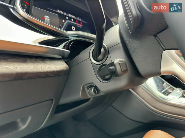 Серый Ауди Q8, объемом двигателя 2.97 л и пробегом 120 тыс. км за 75900 $, фото 6 на Automoto.ua