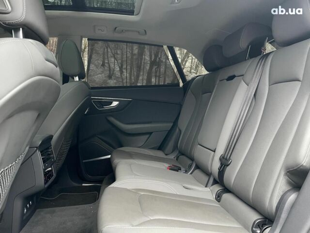 Серый Ауди Q8, объемом двигателя 3 л и пробегом 43 тыс. км за 56990 $, фото 20 на Automoto.ua