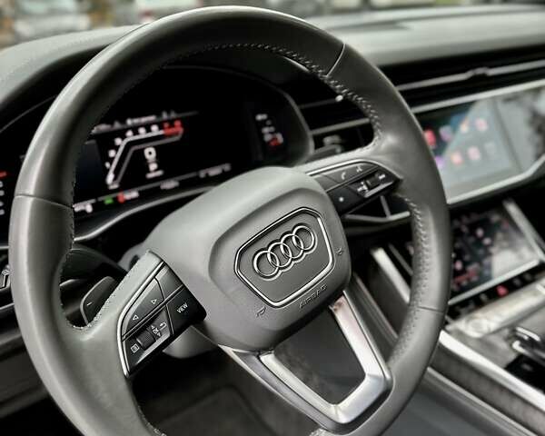 Ауди Q8 2019 в Киеве на Automoto.ua Серый Ауди Q8, объемом двигателя 3 л и пробегом 85 тыс. км за 62000 $, фото 57 на Automoto.ua
