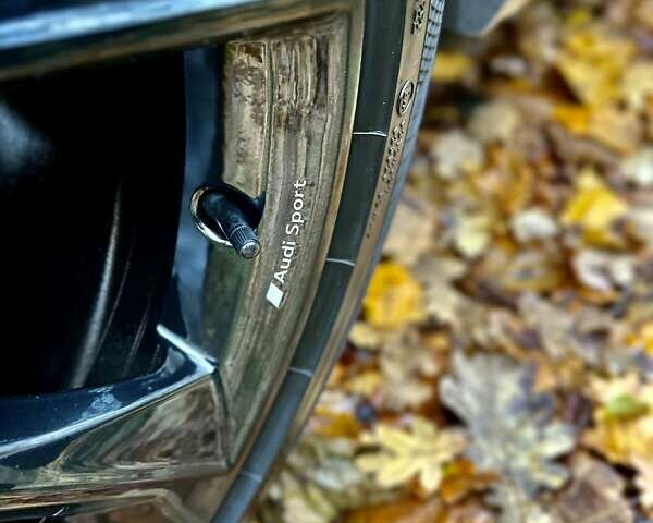 Ауди Q8 2019 в Киеве на Automoto.ua Серый Ауди Q8, объемом двигателя 3 л и пробегом 85 тыс. км за 62000 $, фото 124 на Automoto.ua