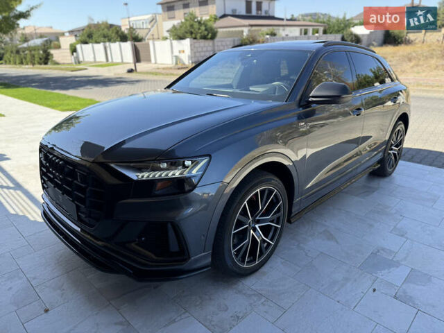 Серый Ауди Q8, объемом двигателя 3 л и пробегом 115 тыс. км за 57500 $, фото 17 на Automoto.ua