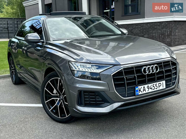 Сірий Ауді Q8, об'ємом двигуна 3 л та пробігом 140 тис. км за 54500 $, фото 12 на Automoto.ua