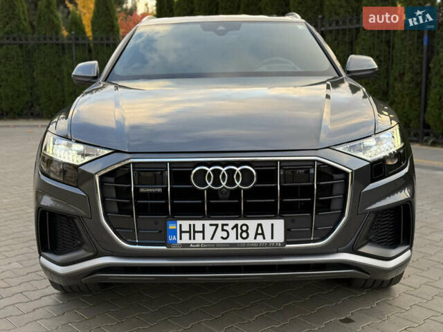 Серый Ауди Q8, объемом двигателя 3 л и пробегом 91 тыс. км за 58000 $, фото 24 на Automoto.ua