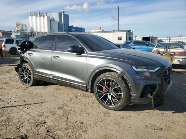 Серый Ауди Q8, объемом двигателя 3 л и пробегом 138 тыс. км за 29900 $, фото 2 на Automoto.ua