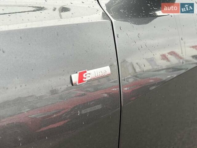 Сірий Ауді Q8, об'ємом двигуна 2.97 л та пробігом 78 тис. км за 65099 $, фото 9 на Automoto.ua