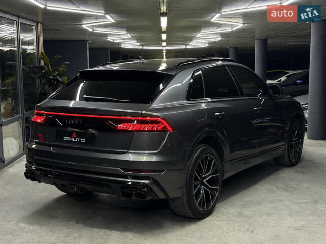 Серый Ауди Q8, объемом двигателя 3 л и пробегом 84 тыс. км за 53000 $, фото 11 на Automoto.ua