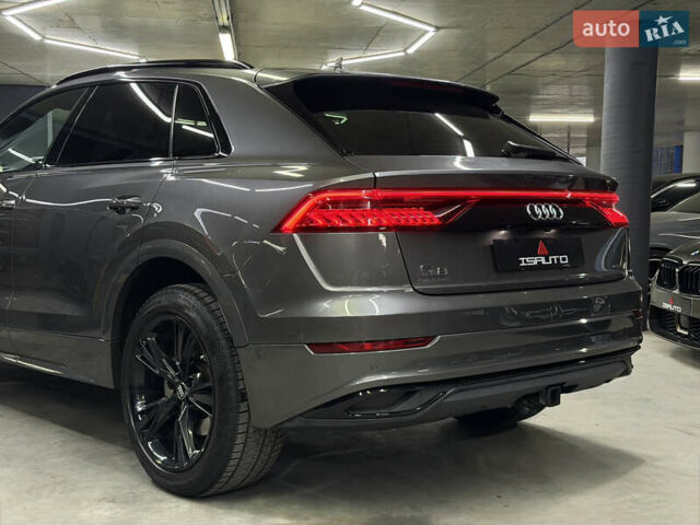 Серый Ауди Q8, объемом двигателя 3 л и пробегом 74 тыс. км за 54500 $, фото 12 на Automoto.ua