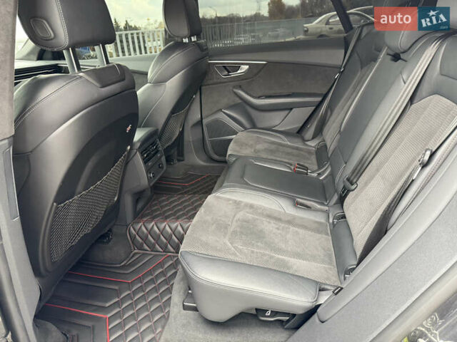 Серый Ауди Q8, объемом двигателя 2.97 л и пробегом 74 тыс. км за 72999 $, фото 31 на Automoto.ua