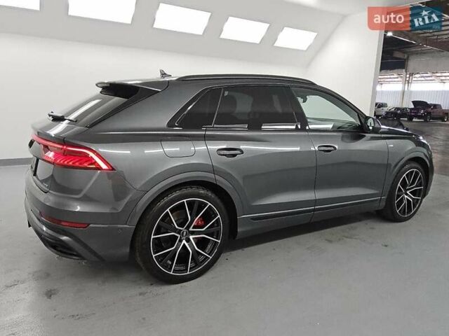 Серый Ауди Q8, объемом двигателя 3 л и пробегом 161 тыс. км за 29500 $, фото 2 на Automoto.ua