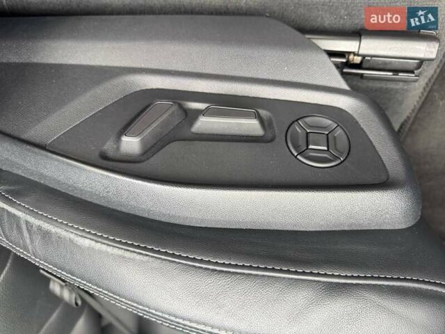 Серый Ауди Q8, объемом двигателя 3 л и пробегом 65 тыс. км за 51990 $, фото 17 на Automoto.ua