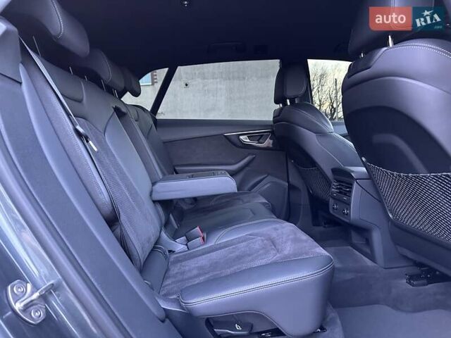 Серый Ауди Q8, объемом двигателя 2.97 л и пробегом 89 тыс. км за 69950 $, фото 50 на Automoto.ua