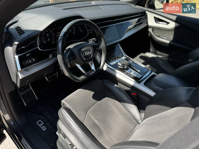 Серый Ауди Q8, объемом двигателя 3 л и пробегом 142 тыс. км за 75000 $, фото 31 на Automoto.ua
