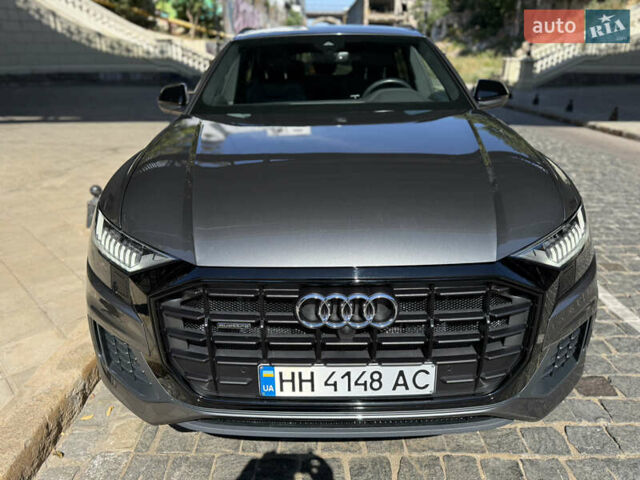 Сірий Ауді Q8, об'ємом двигуна 2.97 л та пробігом 42 тис. км за 69500 $, фото 5 на Automoto.ua