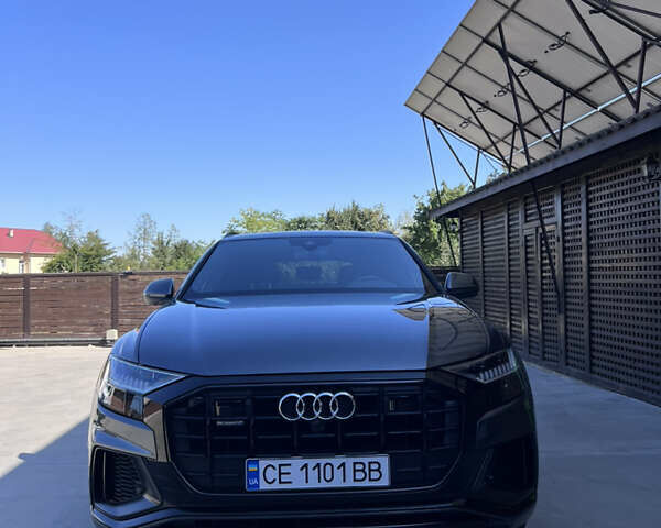Серый Ауди Q8, объемом двигателя 3 л и пробегом 45 тыс. км за 55900 $, фото 1 на Automoto.ua