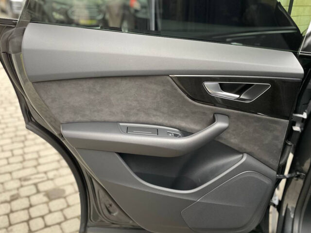 Серый Ауди Q8, объемом двигателя 3 л и пробегом 92 тыс. км за 73000 $, фото 16 на Automoto.ua