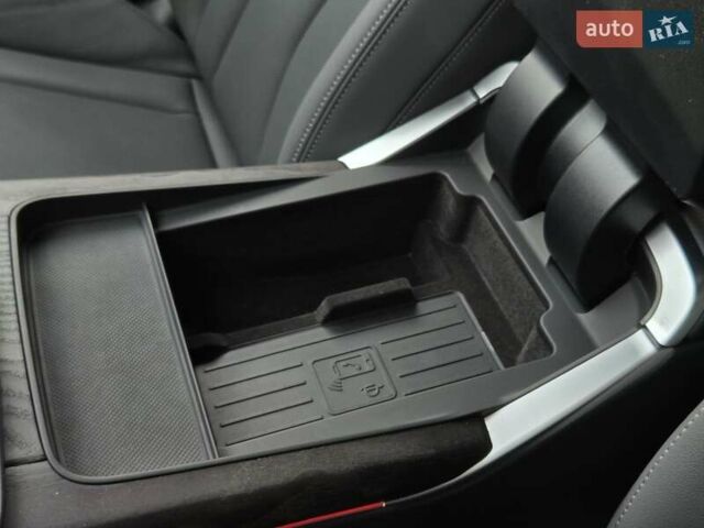 Серый Ауди Q8, объемом двигателя 3 л и пробегом 11 тыс. км за 67900 $, фото 32 на Automoto.ua