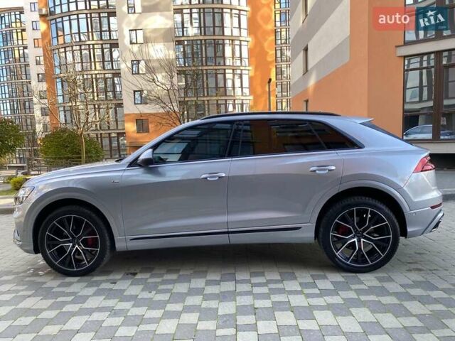Серый Ауди Q8, объемом двигателя 3 л и пробегом 61 тыс. км за 63000 $, фото 15 на Automoto.ua