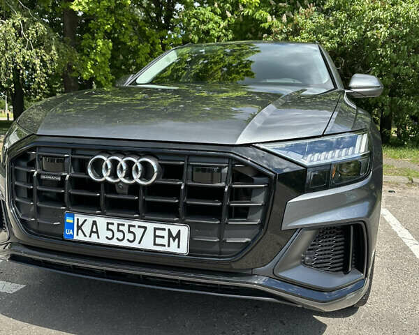 Серый Ауди Q8, объемом двигателя 3 л и пробегом 17 тыс. км за 59900 $, фото 10 на Automoto.ua