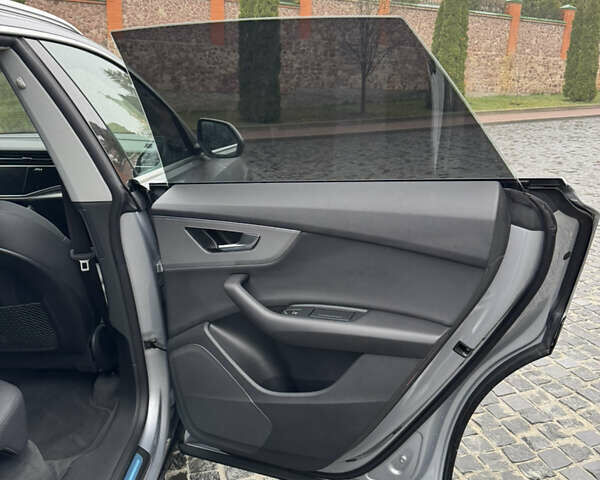 Сірий Ауді Q8, об'ємом двигуна 2.97 л та пробігом 73 тис. км за 57500 $, фото 12 на Automoto.ua