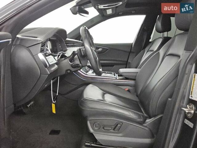 Серый Ауди Q8, объемом двигателя 3 л и пробегом 161 тыс. км за 29500 $, фото 6 на Automoto.ua