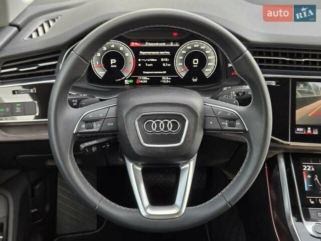 Серый Ауди Q8, объемом двигателя 3 л и пробегом 11 тыс. км за 67900 $, фото 26 на Automoto.ua