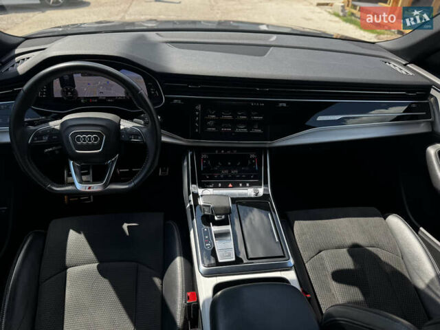 Серый Ауди Q8, объемом двигателя 3 л и пробегом 142 тыс. км за 75000 $, фото 46 на Automoto.ua