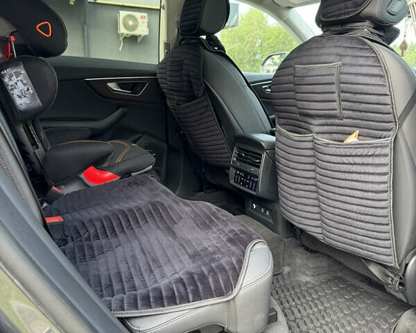 Серый Ауди Q8, объемом двигателя 3 л и пробегом 61 тыс. км за 56000 $, фото 34 на Automoto.ua