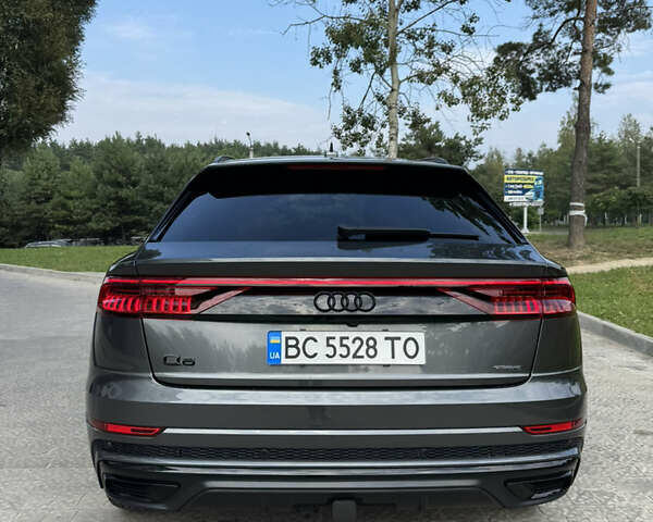 Серый Ауди Q8, объемом двигателя 3 л и пробегом 61 тыс. км за 56000 $, фото 46 на Automoto.ua