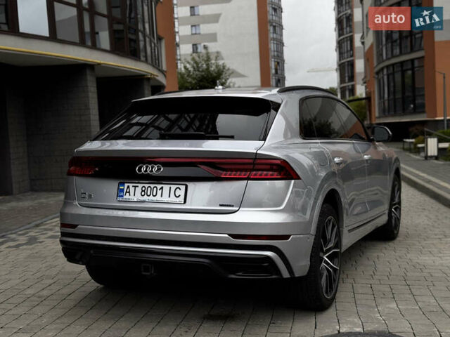 Сірий Ауді Q8, об'ємом двигуна 3 л та пробігом 62 тис. км за 63000 $, фото 12 на Automoto.ua