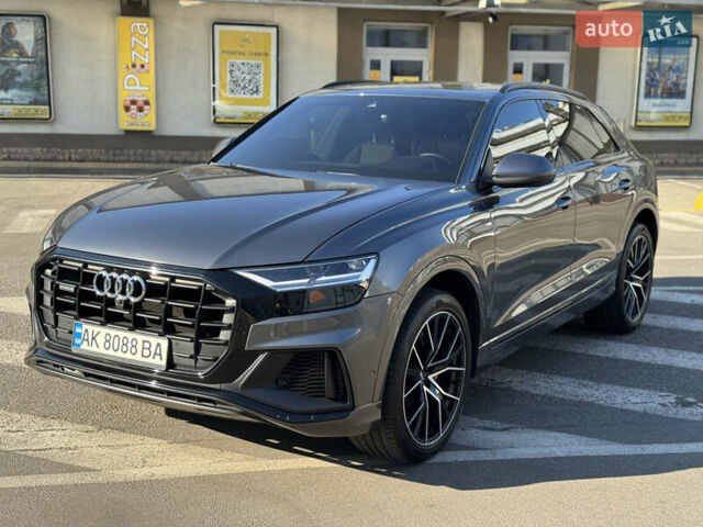 Серый Ауди Q8, объемом двигателя 3 л и пробегом 63 тыс. км за 59900 $, фото 6 на Automoto.ua