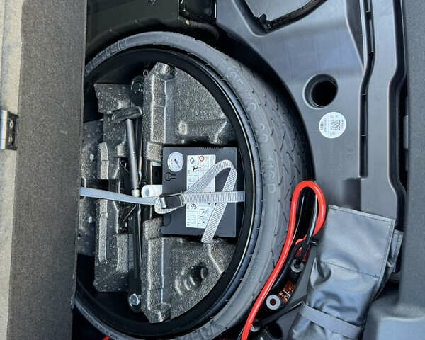 Серый Ауди Q8, объемом двигателя 3 л и пробегом 63 тыс. км за 59900 $, фото 53 на Automoto.ua