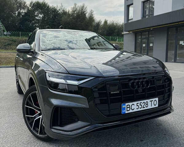 Серый Ауди Q8, объемом двигателя 3 л и пробегом 61 тыс. км за 56000 $, фото 40 на Automoto.ua