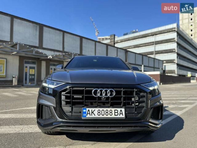 Серый Ауди Q8, объемом двигателя 3 л и пробегом 63 тыс. км за 59900 $, фото 46 на Automoto.ua