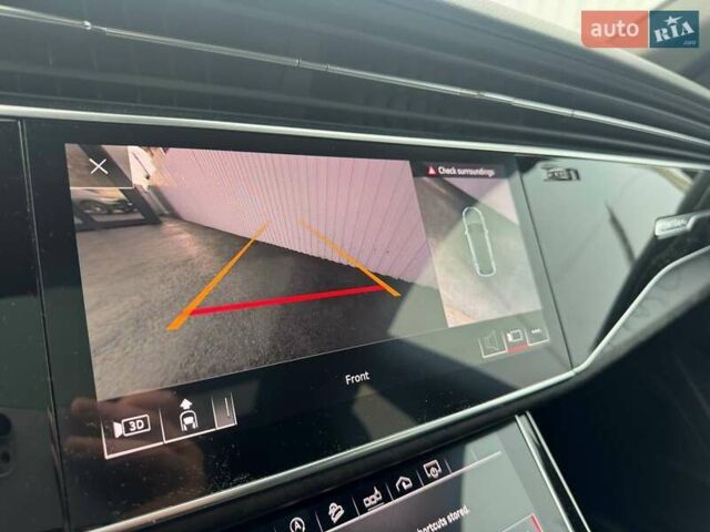 Серый Ауди Q8, объемом двигателя 3 л и пробегом 65 тыс. км за 51990 $, фото 22 на Automoto.ua