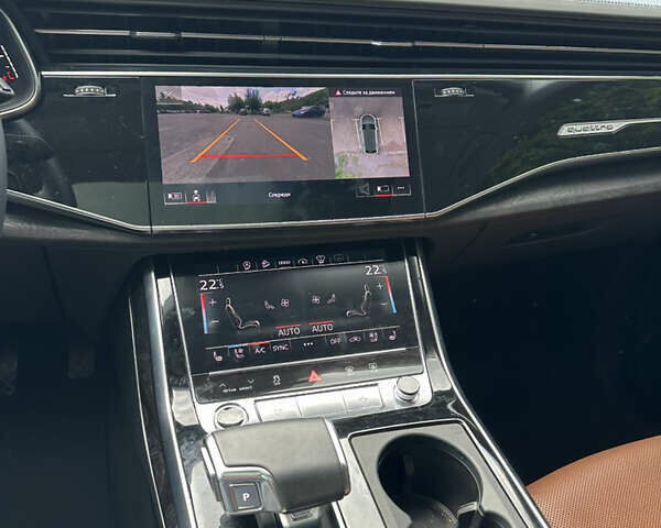 Серый Ауди Q8, объемом двигателя 3 л и пробегом 17 тыс. км за 59900 $, фото 15 на Automoto.ua