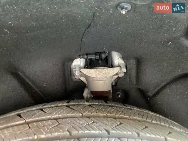 Серый Ауди Q8, объемом двигателя 3 л и пробегом 61 тыс. км за 63000 $, фото 54 на Automoto.ua