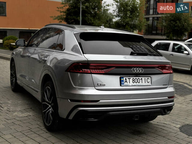Сірий Ауді Q8, об'ємом двигуна 3 л та пробігом 62 тис. км за 63000 $, фото 16 на Automoto.ua