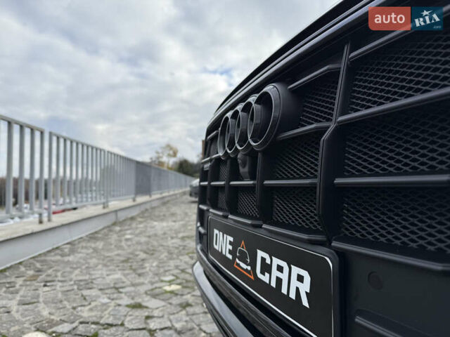 Серый Ауди Q8, объемом двигателя 2.97 л и пробегом 74 тыс. км за 72999 $, фото 11 на Automoto.ua