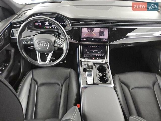 Серый Ауди Q8, объемом двигателя 3 л и пробегом 161 тыс. км за 29500 $, фото 7 на Automoto.ua